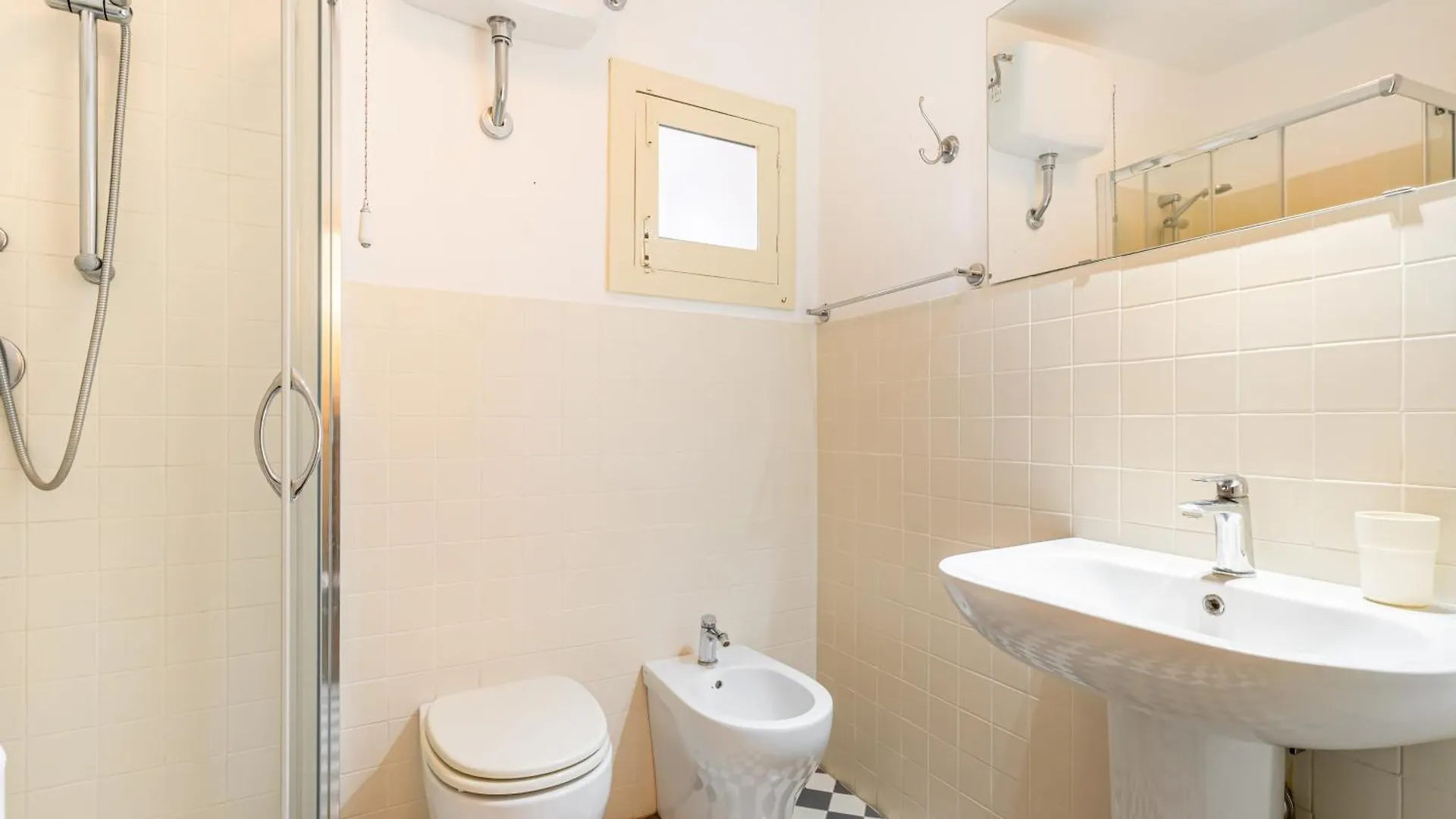 Urban Elegance By Sant'Agata: A Catania Gem Apartment
