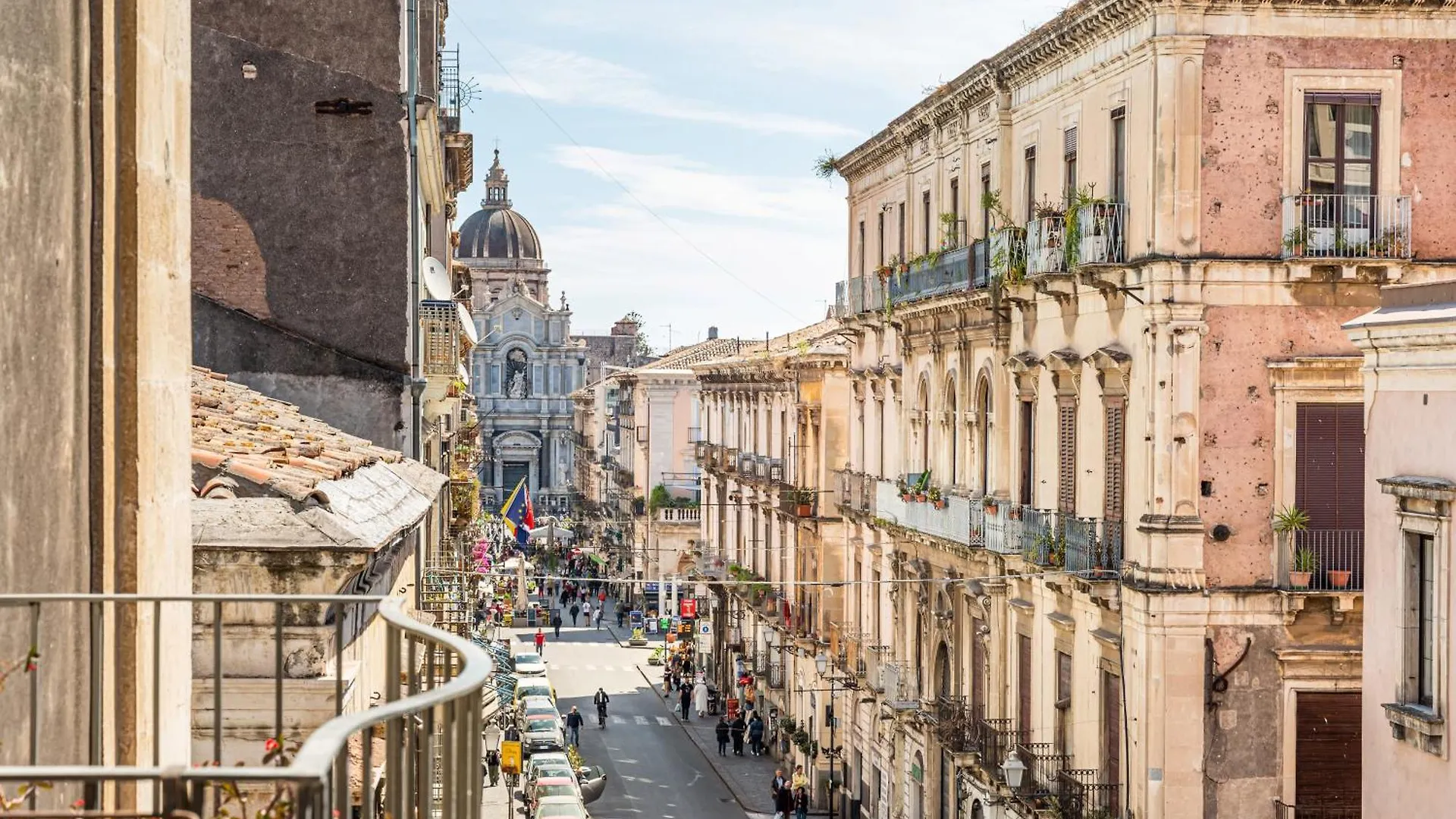Urban Elegance By Sant'Agata: A Catania Gem Apartment