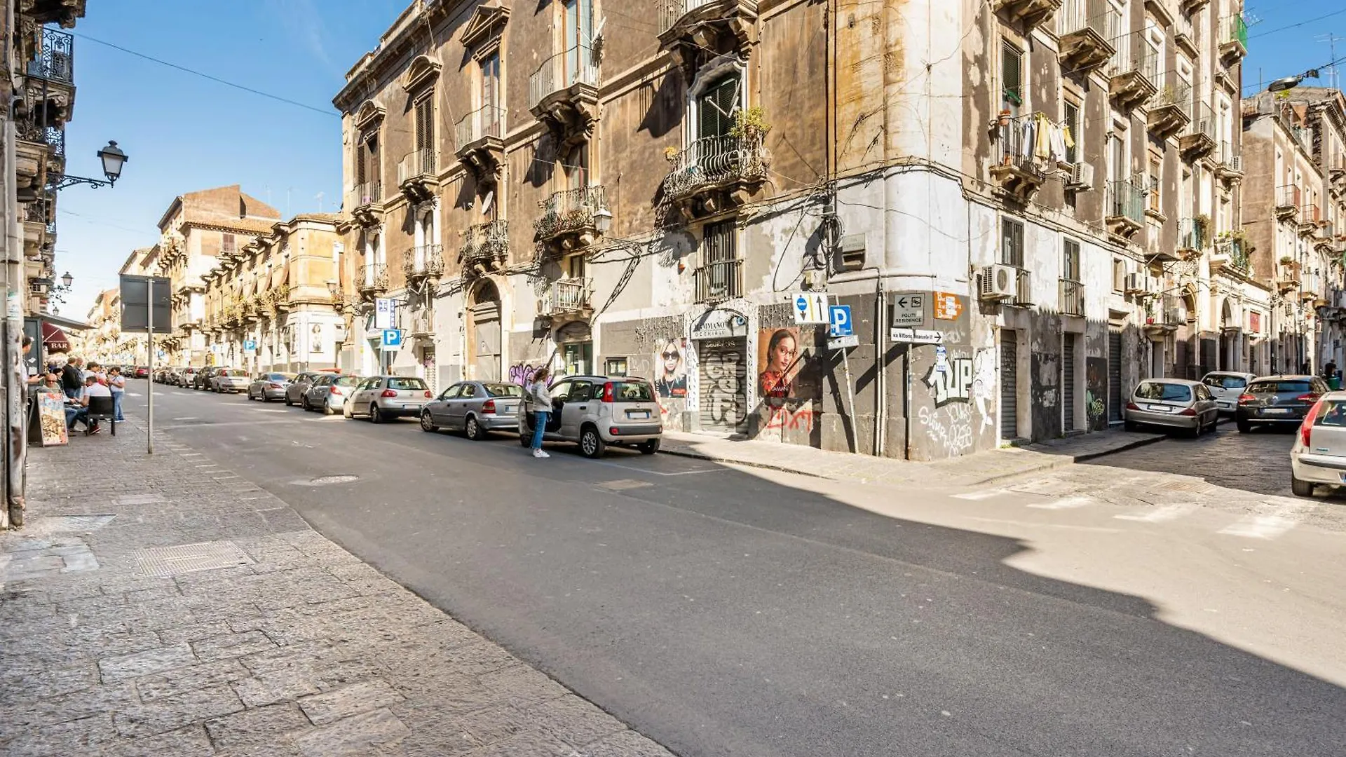 Urban Elegance By Sant'Agata: A Catania Gem Apartment
